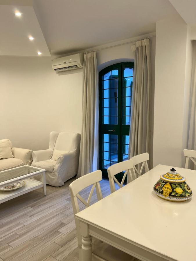 Maison Mele Ísquia Exterior foto